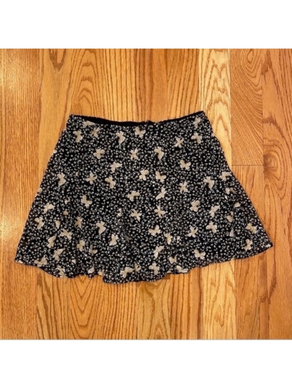 NWT Forever 21 Skirt- Size Small